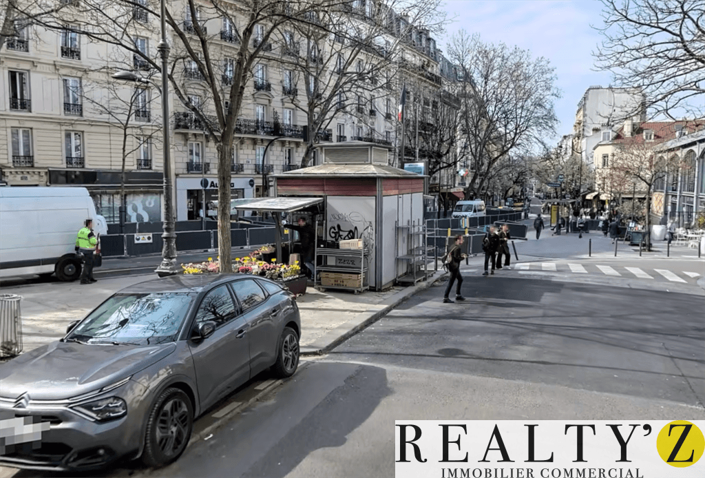 Local commercial · 98 m² · Location — photo 1