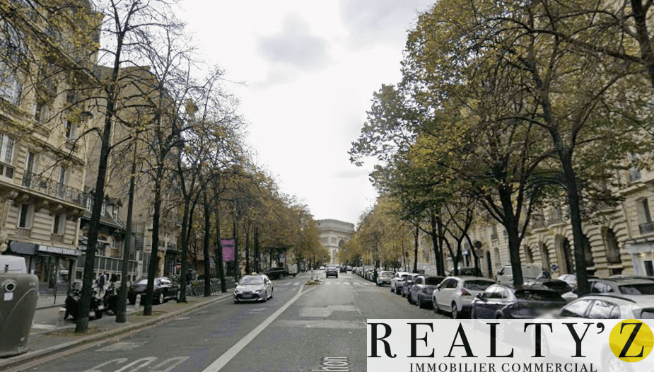 Local commercial · 29 m² · Location — photo 1