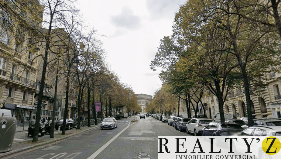 Local commercial · 29 m² · Location — photo 1
