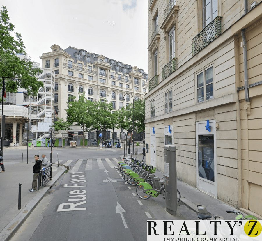 Local commercial · 35 m² · Location — photo 1