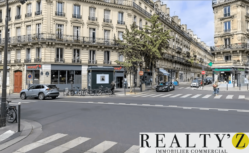 Local commercial · 25 m² · Location — photo 1