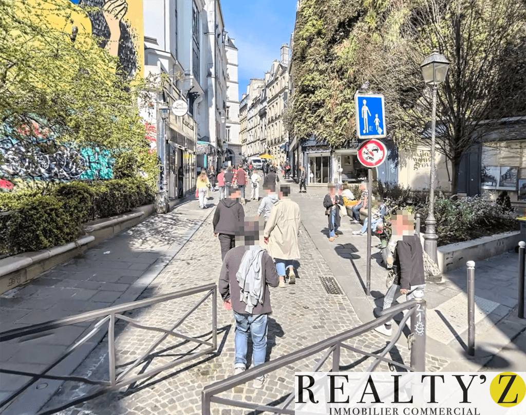 Local commercial · 86 m² · Location — photo 1