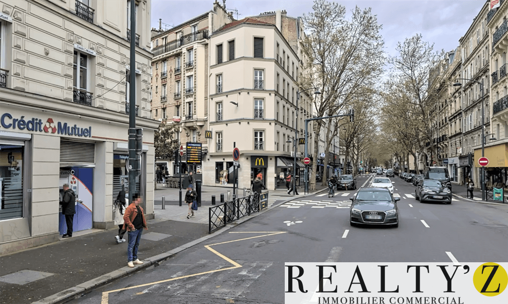Local commercial · 70 m² · Location — photo 1