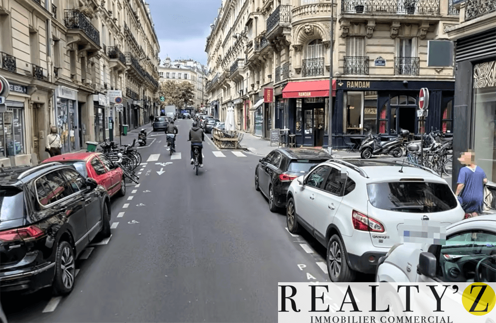 Local commercial · 62 m² · Location — photo 1
