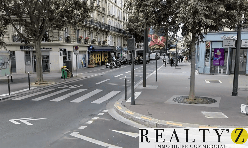 Local commercial · 62 m² · Location — photo 1
