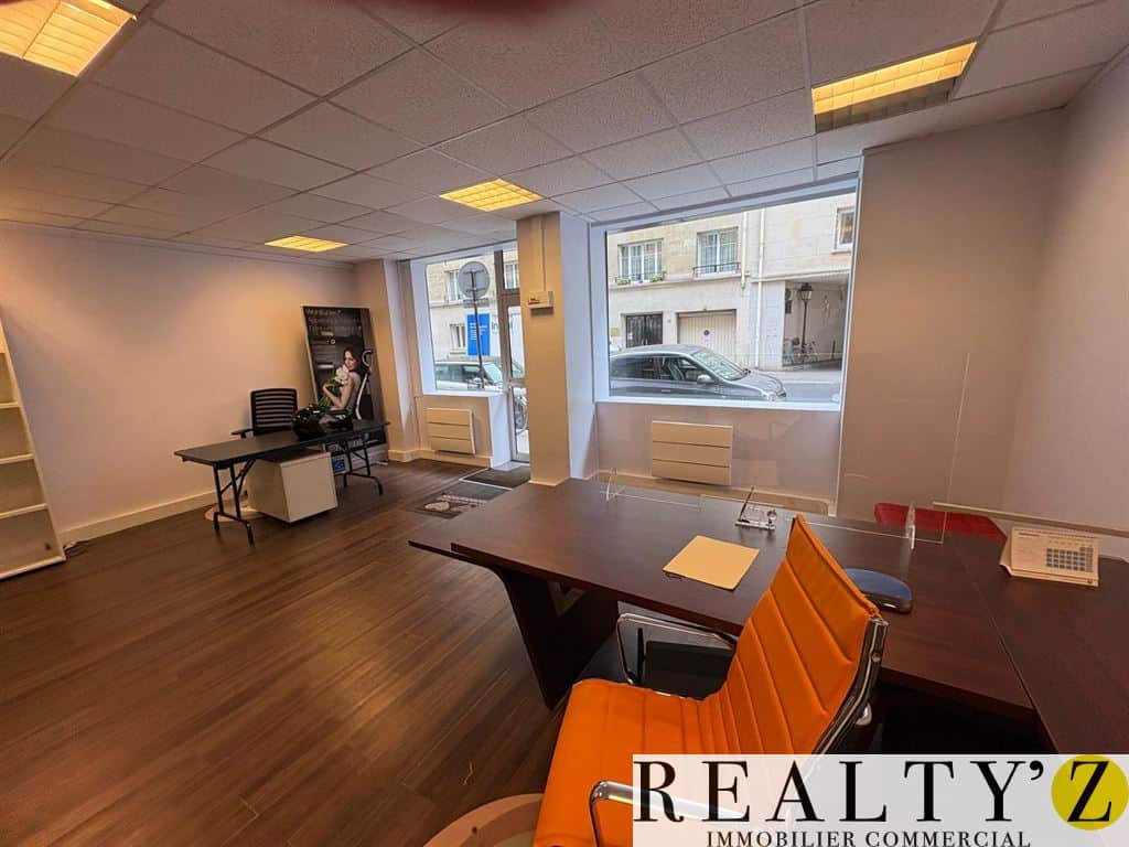 Local commercial · 60 m² · Location — photo 1