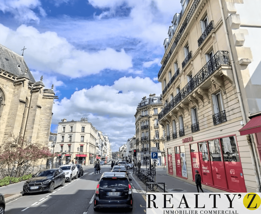 Local commercial · 130 m² · Location — photo 1