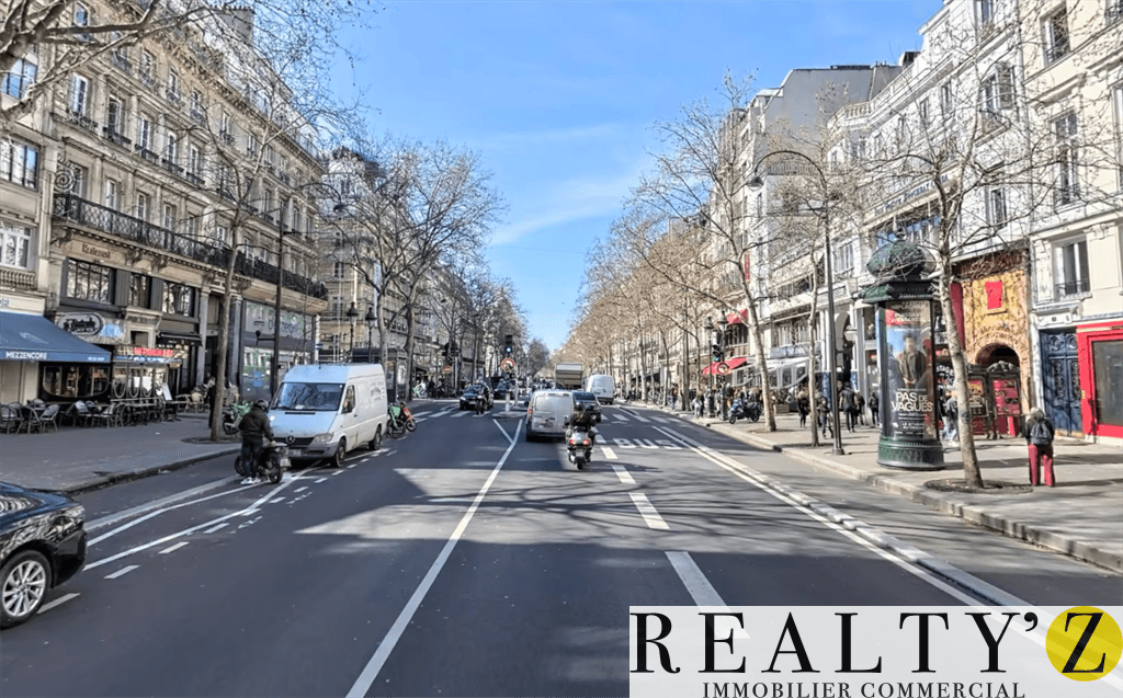 Local commercial · 230 m² · Location — photo 1