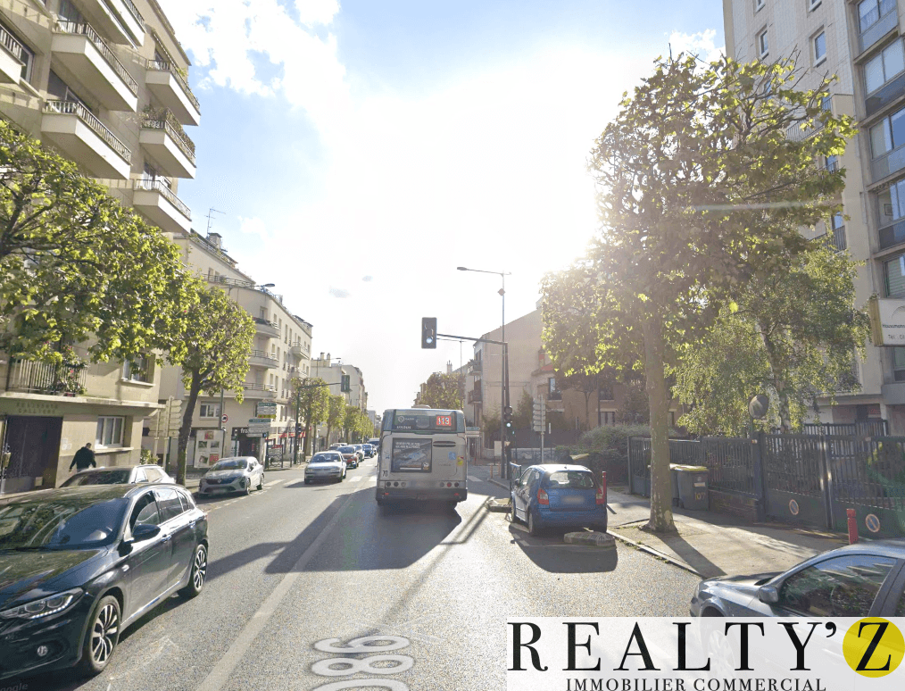 Local commercial · 55 m² · Location — photo 1