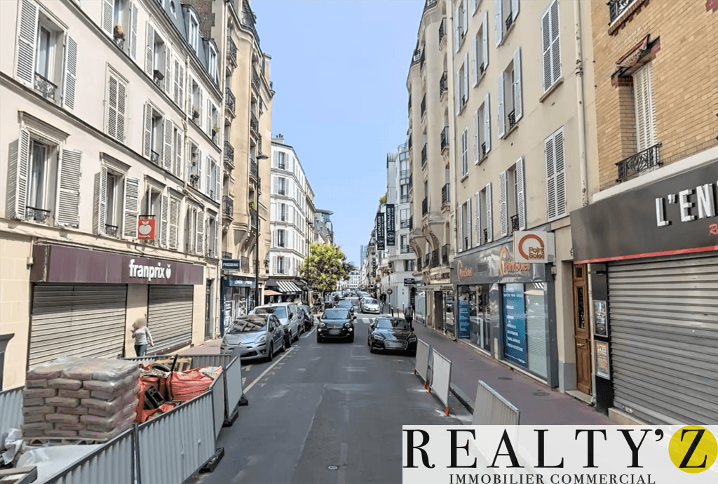 Local commercial · 125 m² · Location — photo 1