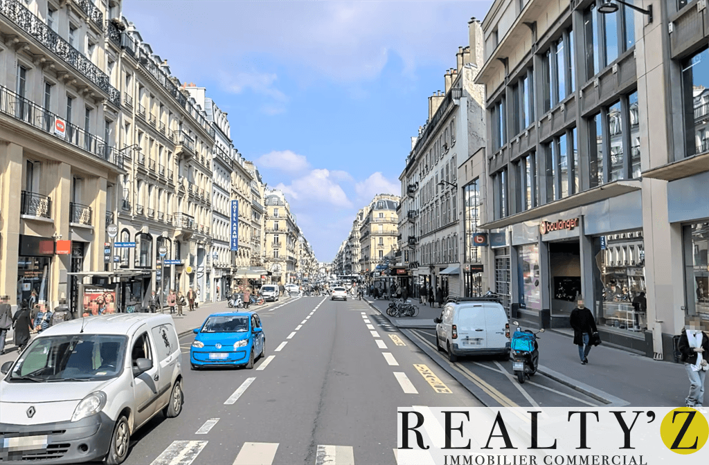 Local commercial · 212 m² · Location — photo 1