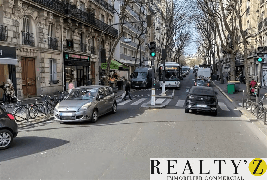 Local commercial · 120 m² · Cession de bail — photo 1