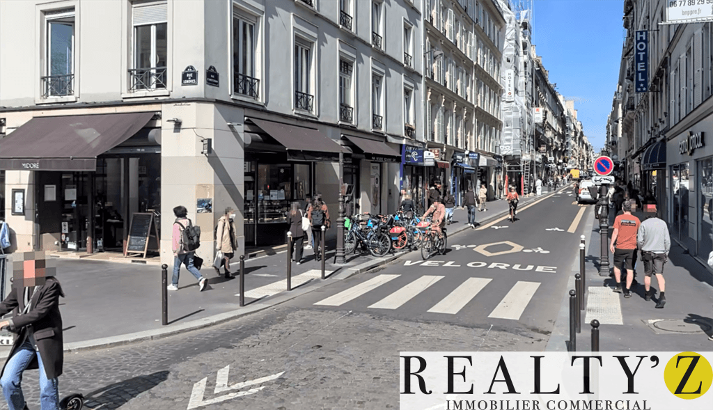 Local commercial · 42 m² · Achat des murs — photo 1