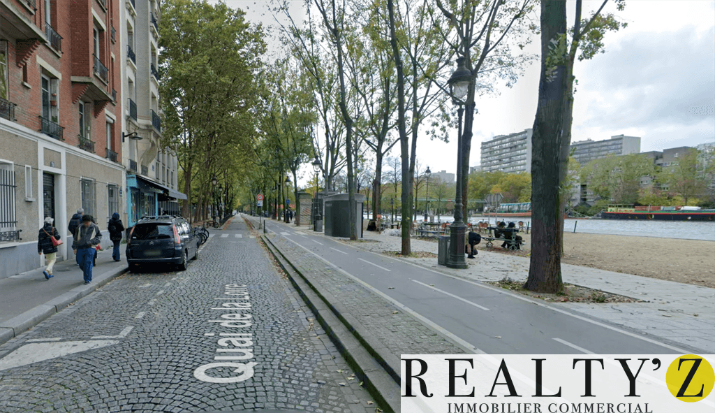 Local commercial · 138 m² · Location — photo 1