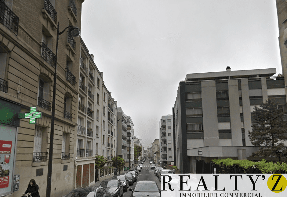 Local commercial · 90 m² · Location — photo 1