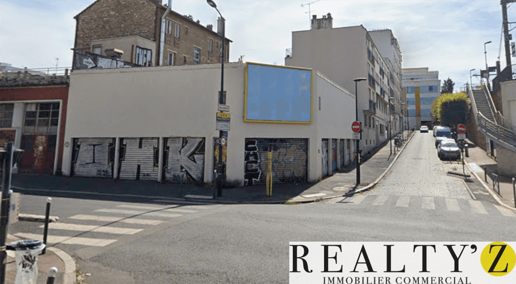 Local commercial · 48 m² · Location — photo 1