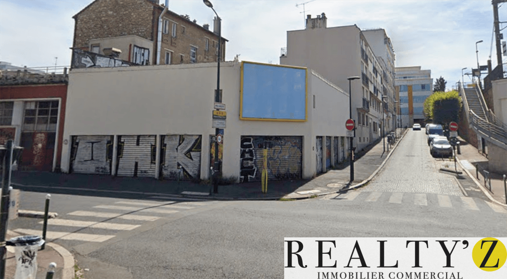 Local commercial · 48 m² · Location — photo 1