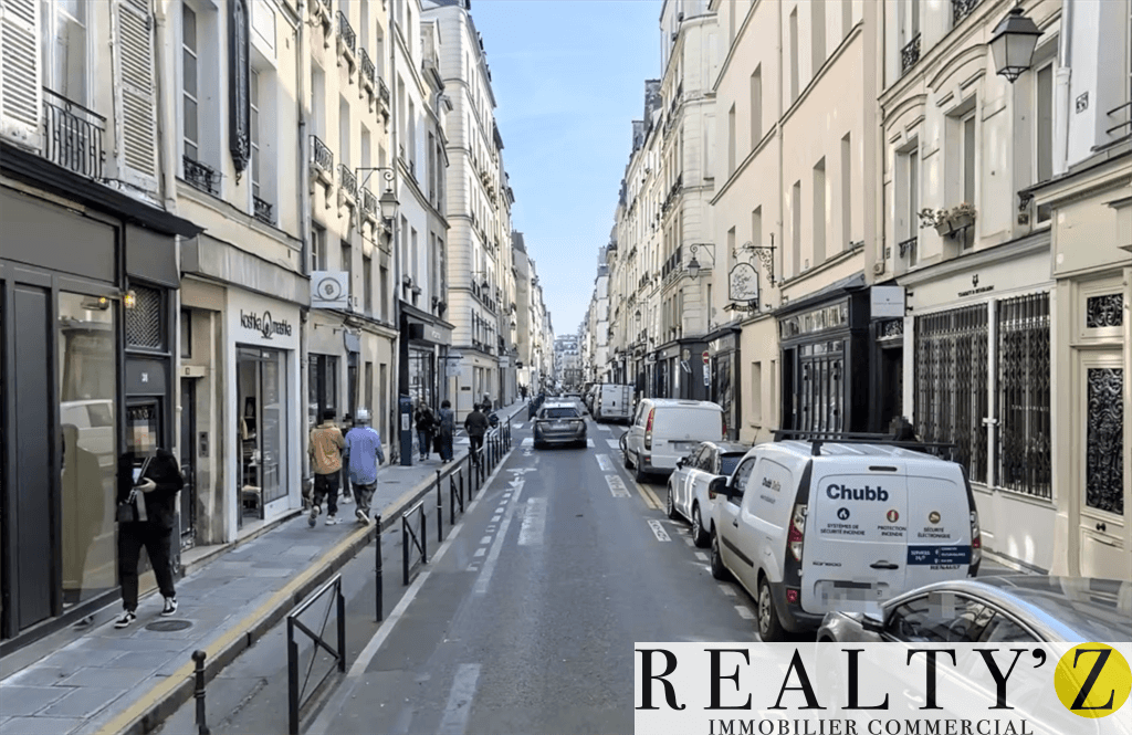 Local commercial · 121 m² · Location — photo 1