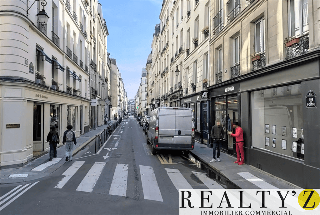 Local commercial · 121 m² · Location — photo 1