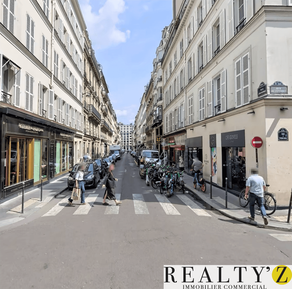Local commercial · 103 m² · Location — photo 1