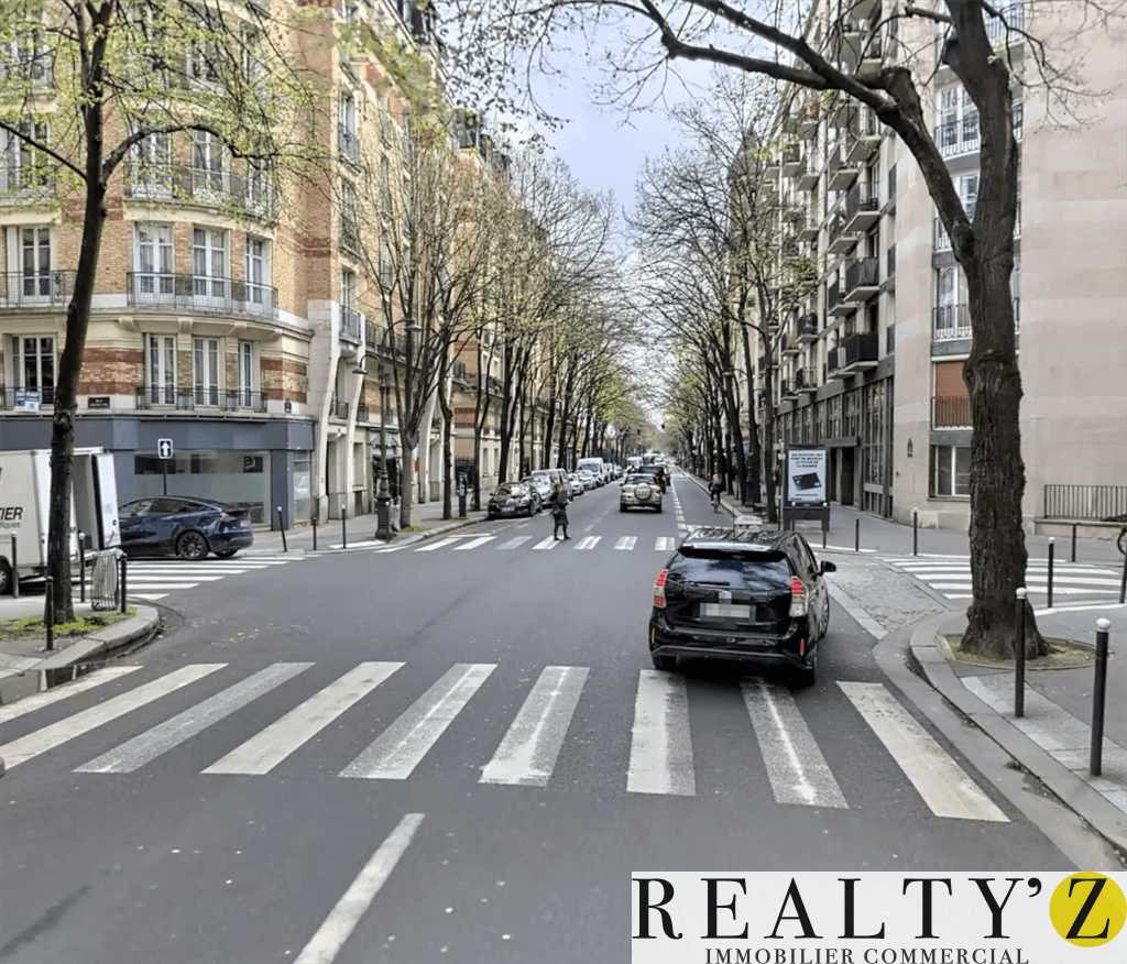 Local commercial · 39 m² · Location — photo 1