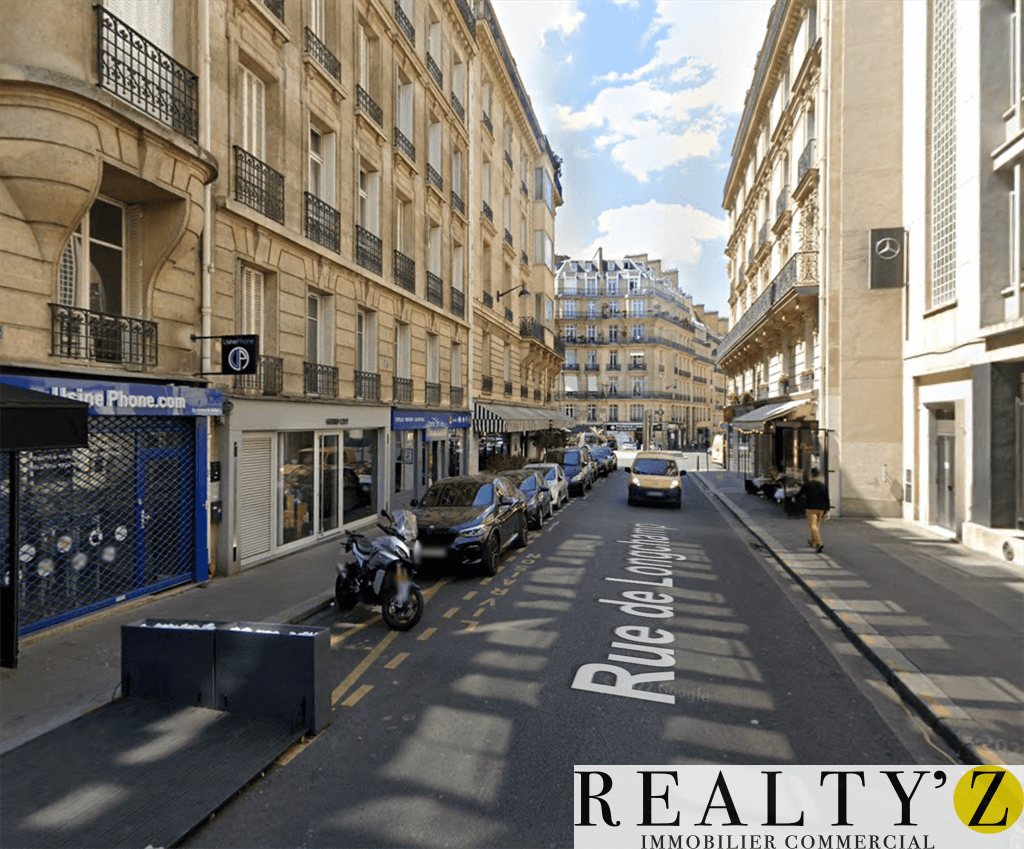 Local commercial · 70 m² · Location — photo 1