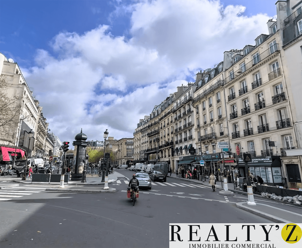 Local commercial · 130 m² · Location — photo 1