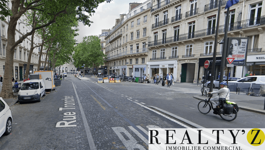 Local commercial · 172 m² · Location — photo 1