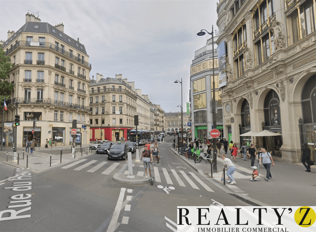 Local commercial · 172 m² · Location — photo 1