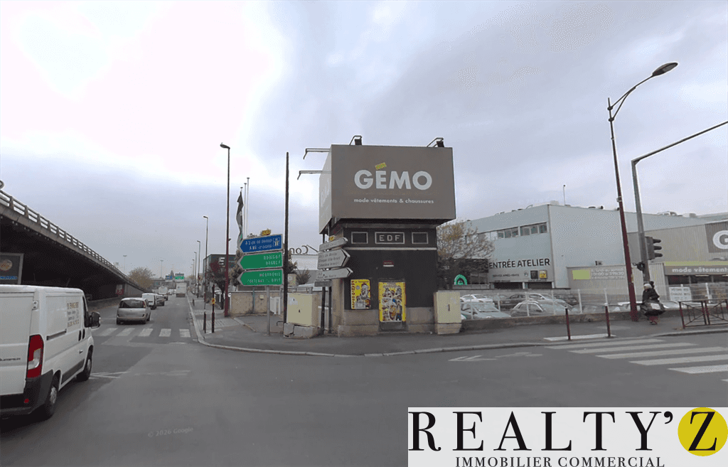 Local commercial · 802 m² · Location — photo 1