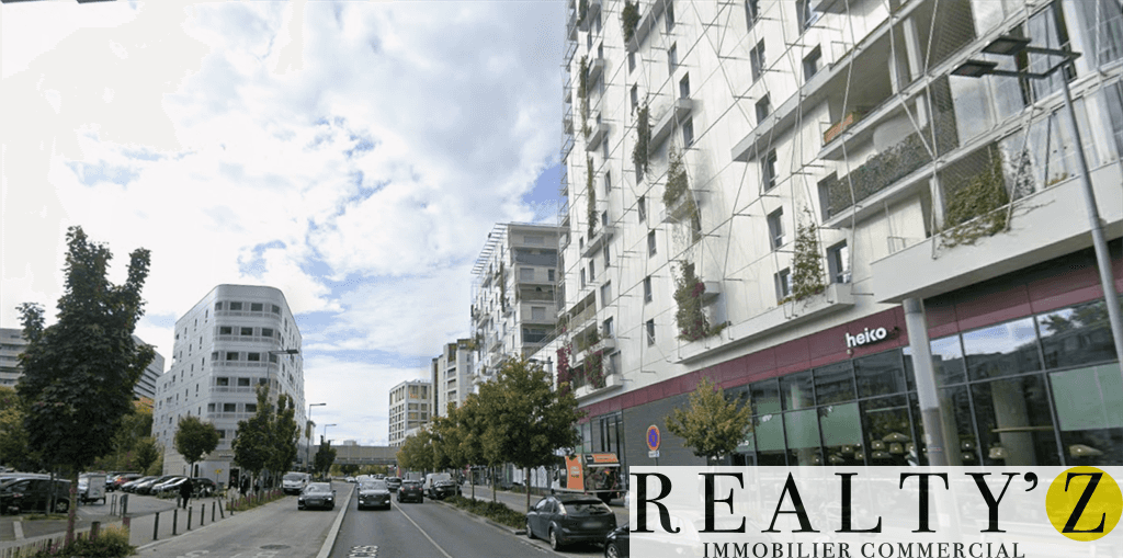 Local commercial · 166 m² · Location — photo 1