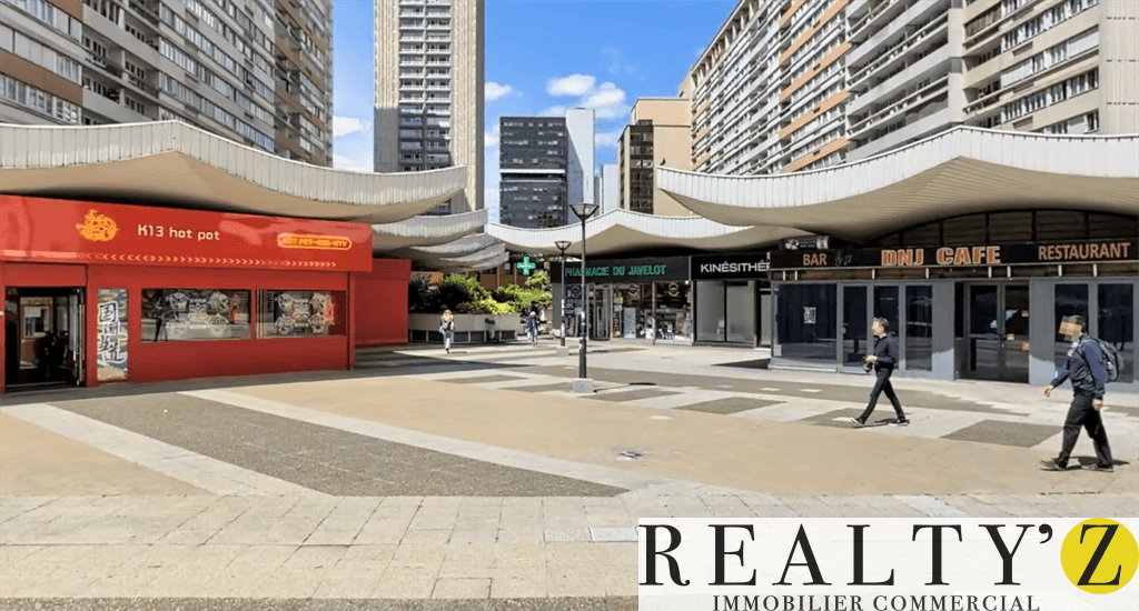 Local commercial · 143 m² · Location — photo 1