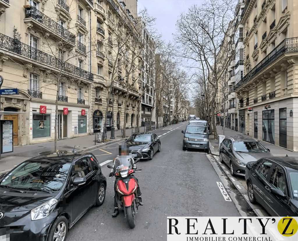 Murs commerciaux · 180 m² · Achat des murs — photo 1