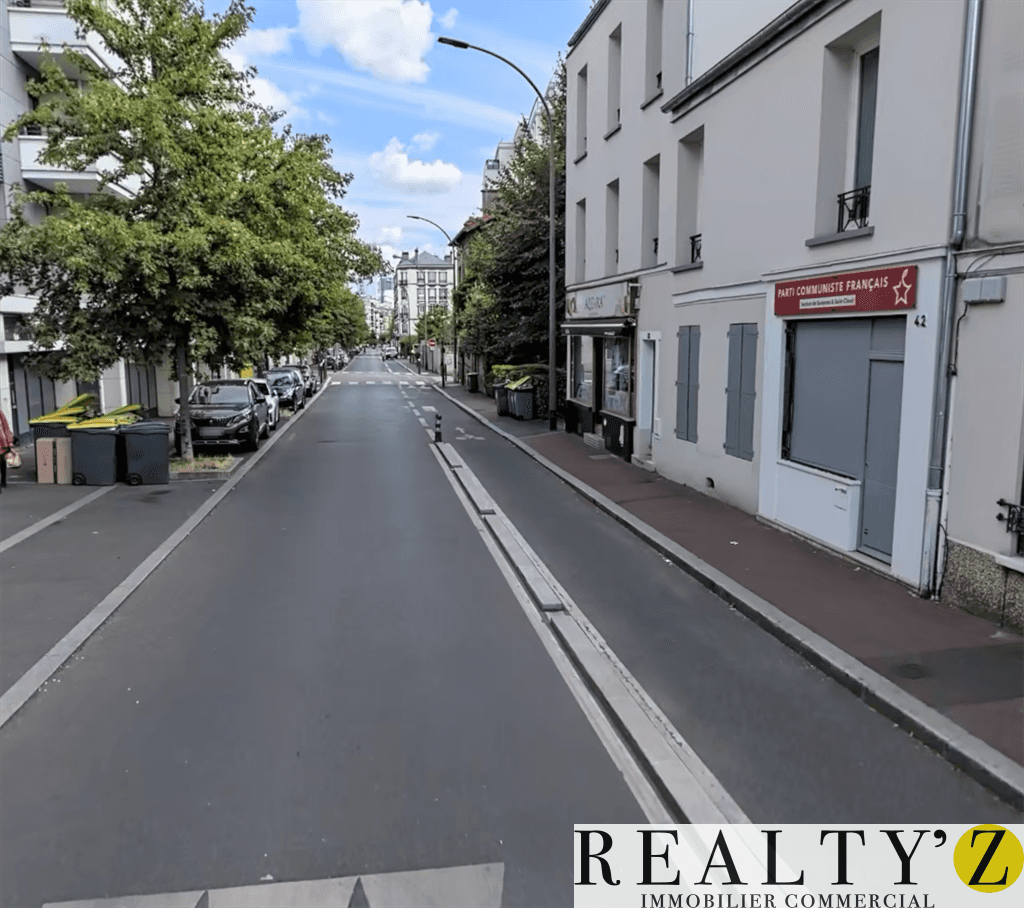 Local commercial · 45 m² · Location — photo 1