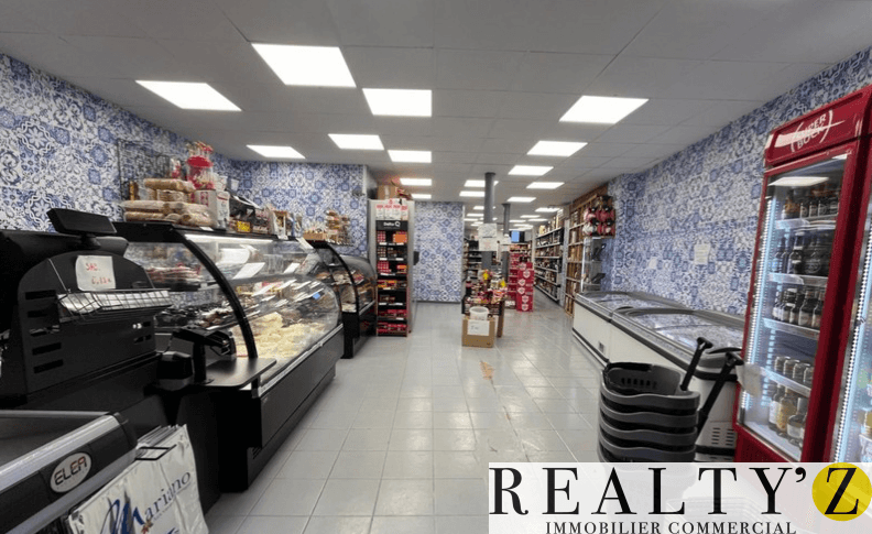 Local commercial · 130 m² · Location — photo 1