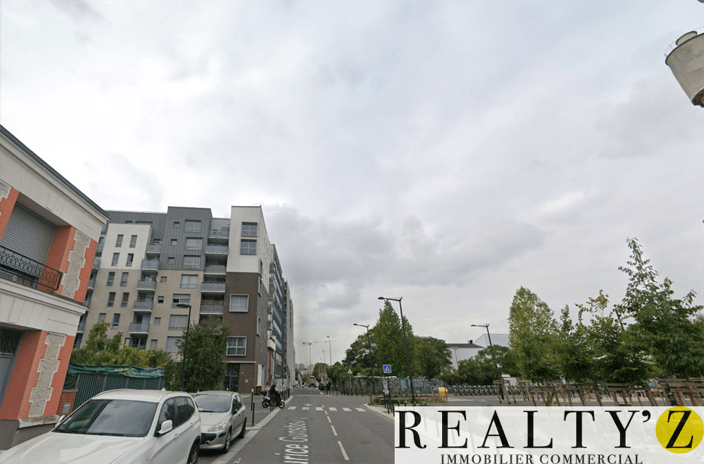 Local commercial · 170 m² · Location — photo 1