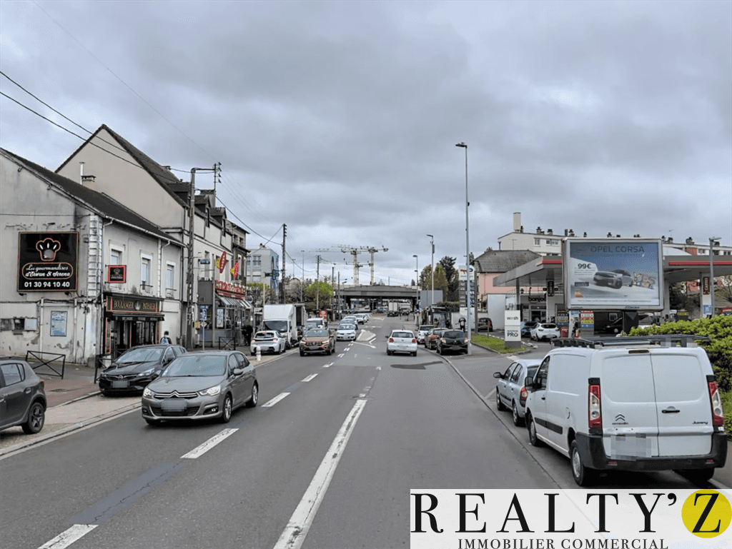 Local commercial · 1448 m² · Location — photo 1