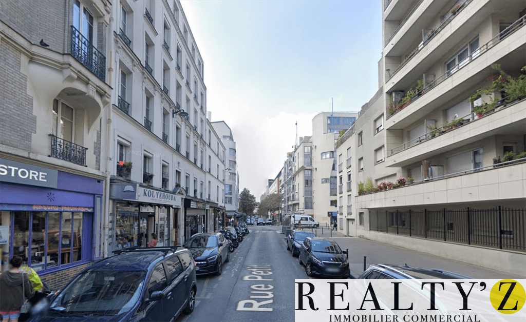 Local commercial · 360 m² · Location — photo 1