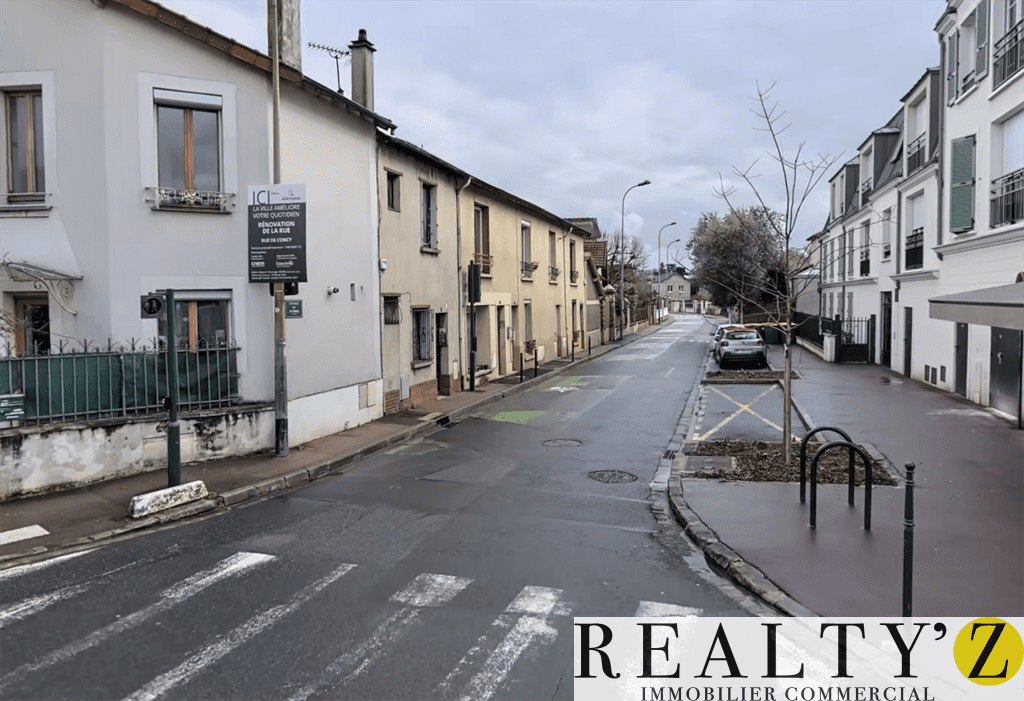 Local commercial · 150 m² · Location — photo 1