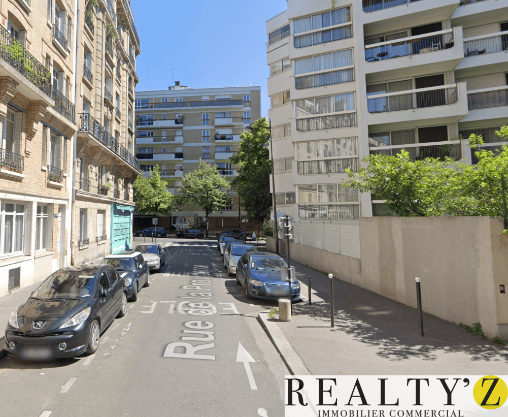 Local commercial · 31 m² · Location — photo 1
