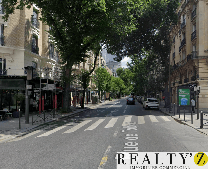 Local commercial · 31 m² · Location — photo 1