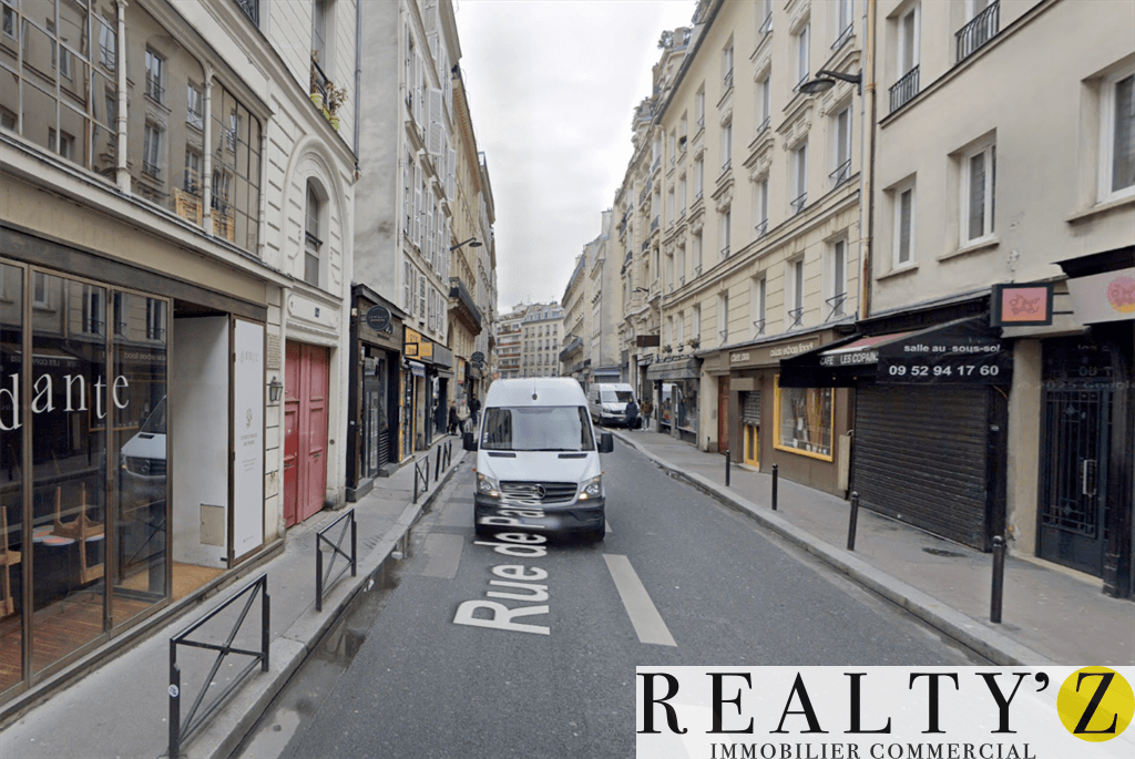 Local commercial · 460 m² · Location — photo 1