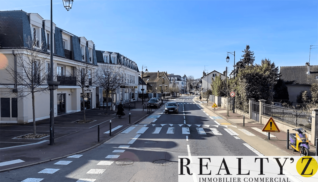 Local commercial · 270 m² · Achat des murs — photo 1