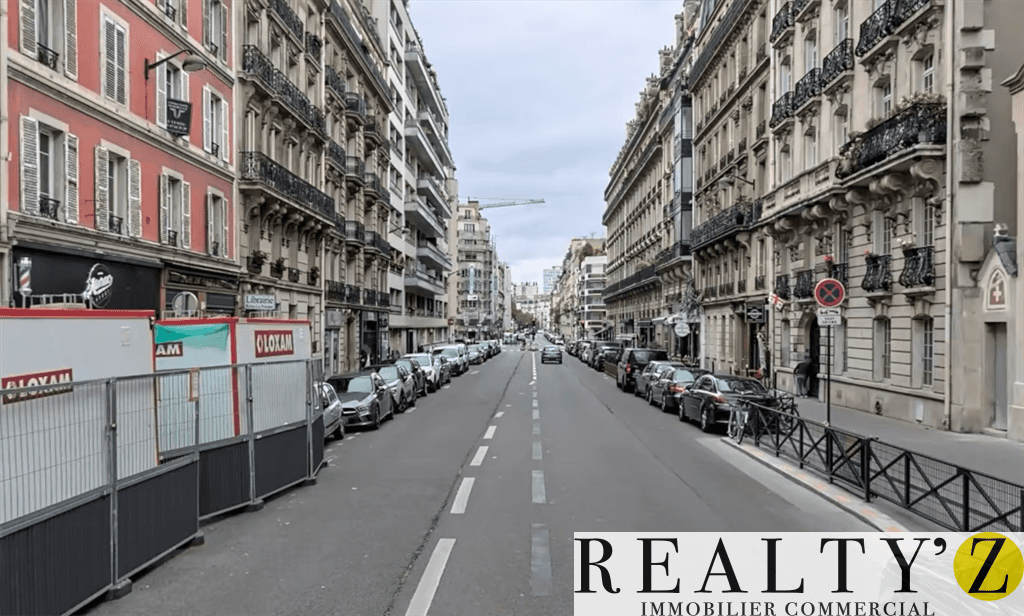 Local commercial · 48 m² · Location — photo 1