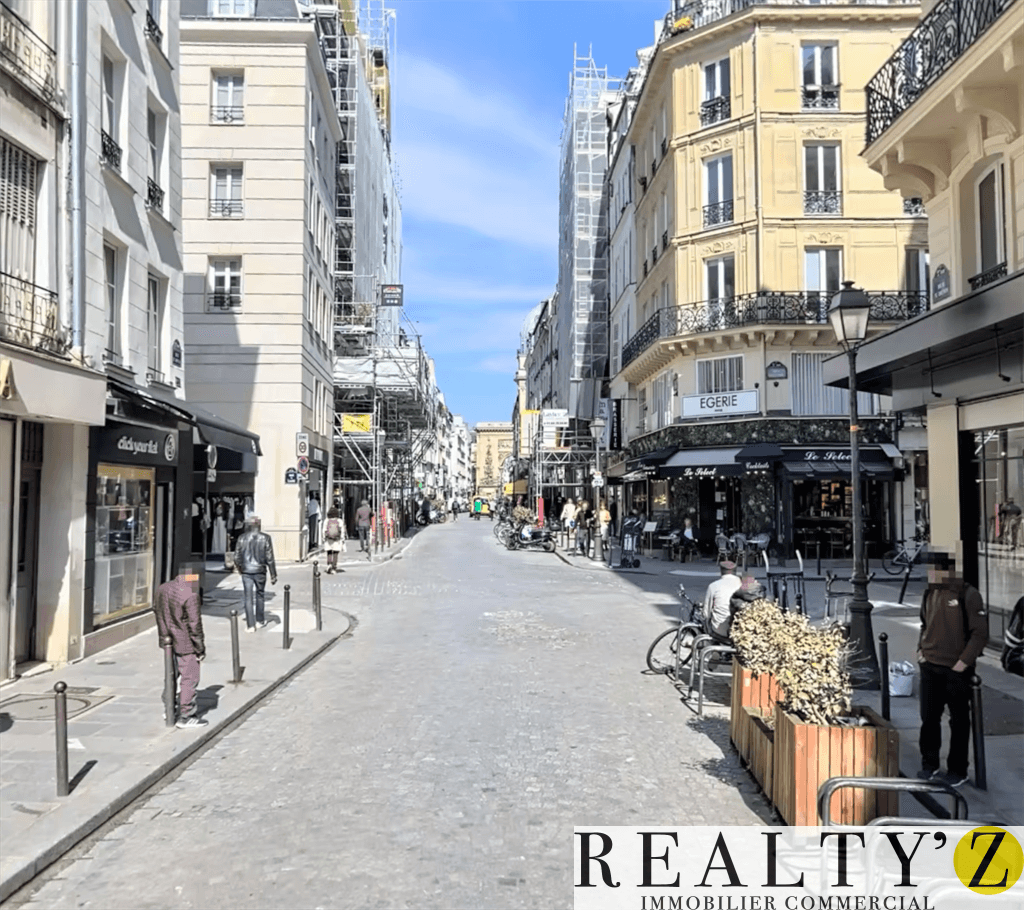 Local commercial · 100 m² · Location — photo 1