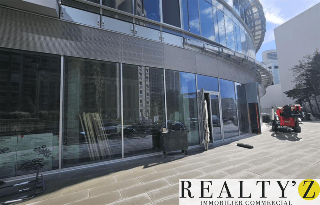 Local commercial · 350 m² · Location — photo 1