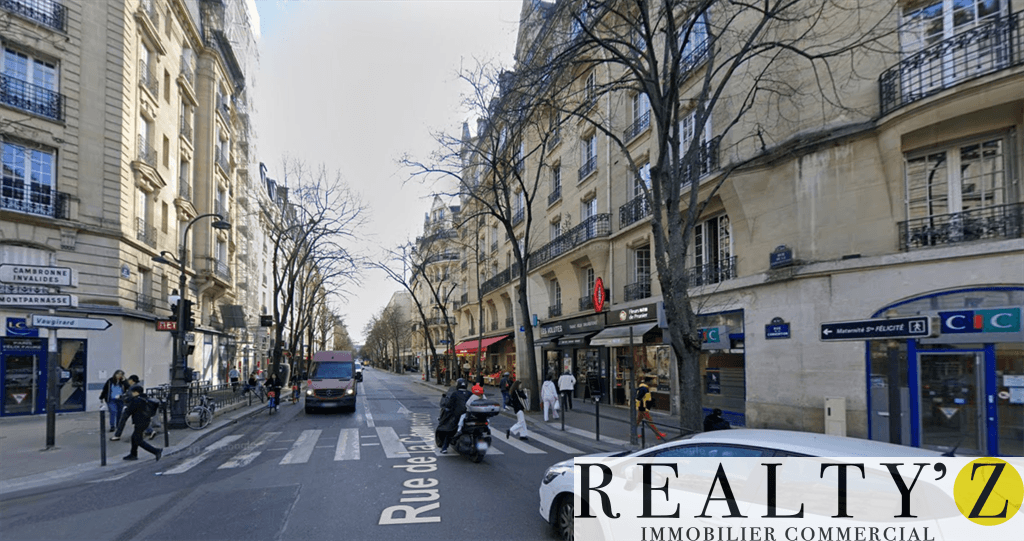 Local commercial · 760 m² · Location — photo 1