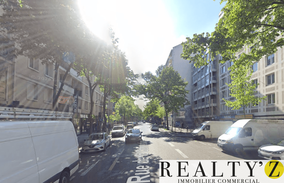 Local commercial · 760 m² · Location — photo 1