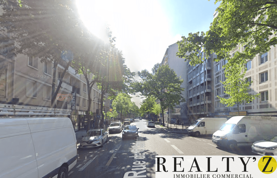 Local commercial · 760 m² · Location — photo 1