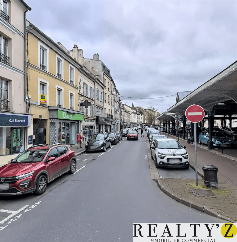 Local commercial · 60 m² · Location — photo 1